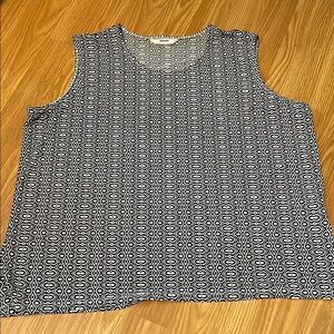 Black and White Patterned Sleeveless Top